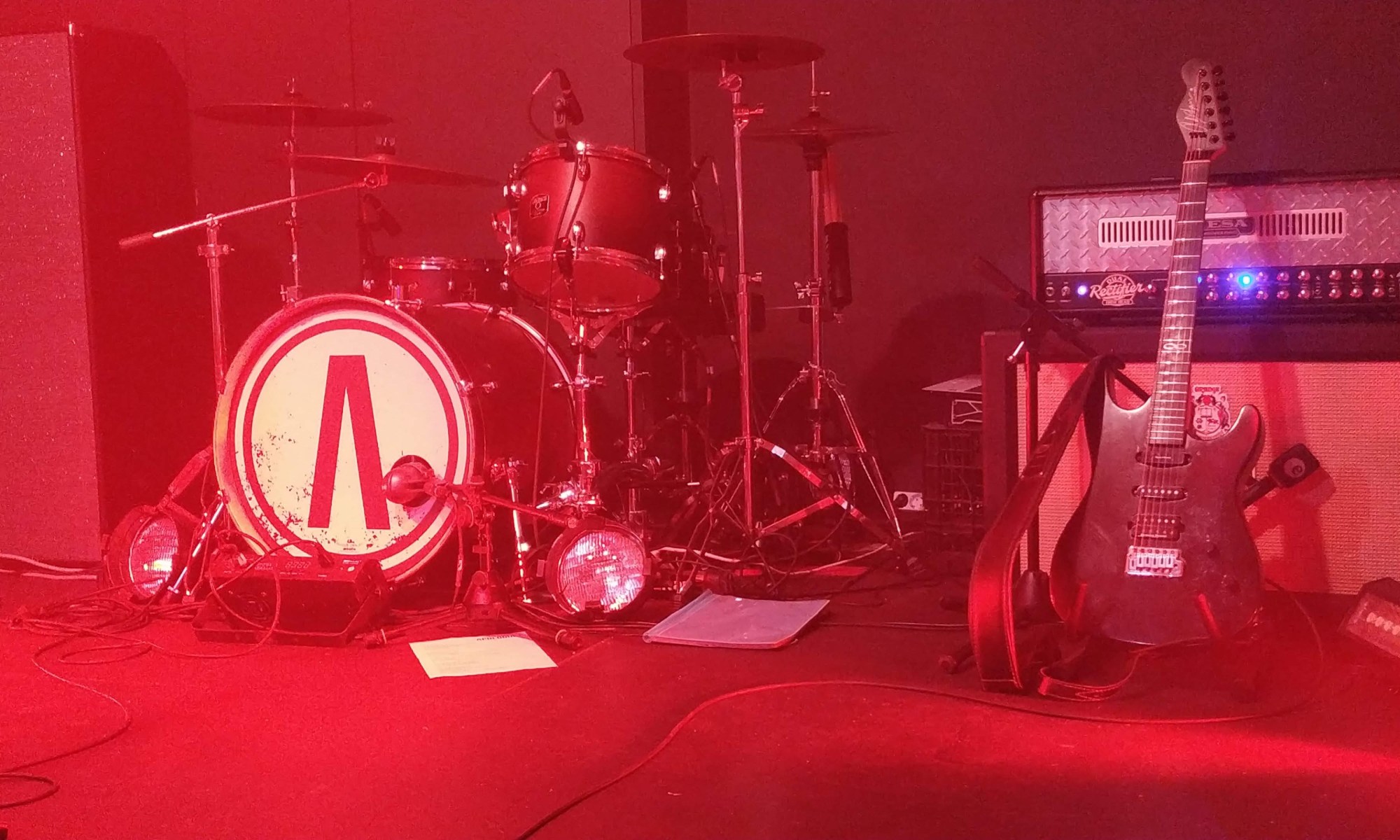 2022-04-15 Concert d'Apologia a La Deskomunal de Barcelona 1